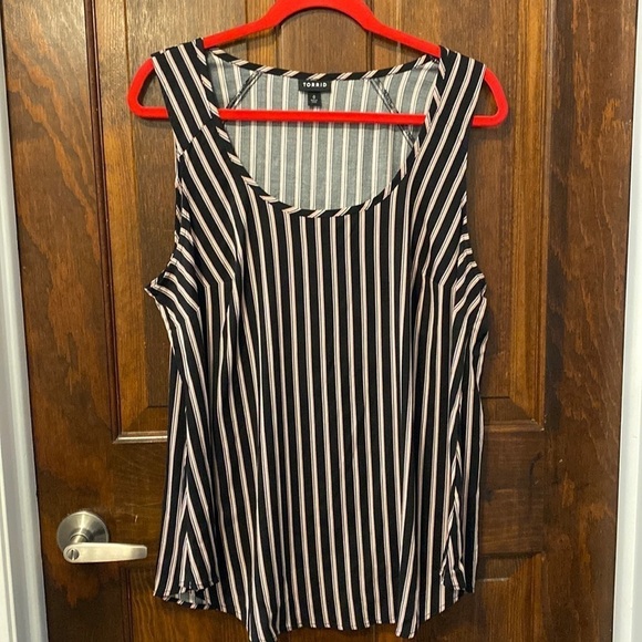 torrid Tops - Torrid sleeveless vertical striped black and mauve blouse.